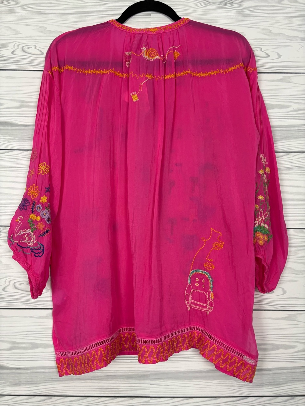 Johnny Was Zadonia blouse Fatima size medium fuchsia pink embroidered NWT - Picture 15 of 16